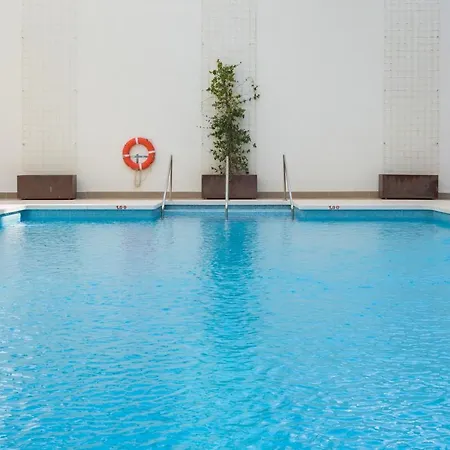 Apartment Family In Next To The Malaga